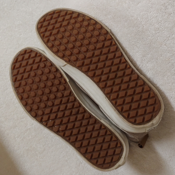 Vans Off The Wall hightop shoes. mn. sz.6.5. wm. sz.8 - Picture 9 of 9